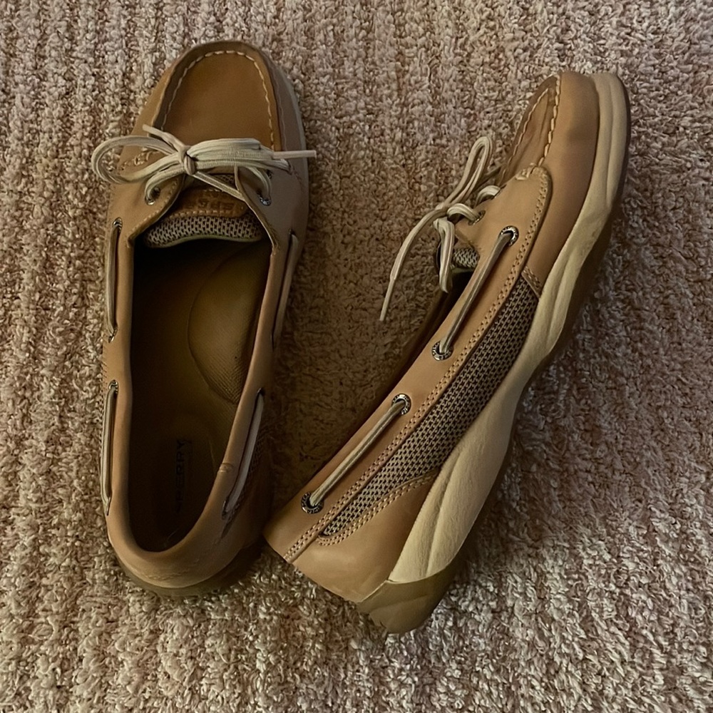 Sperry Topsiders